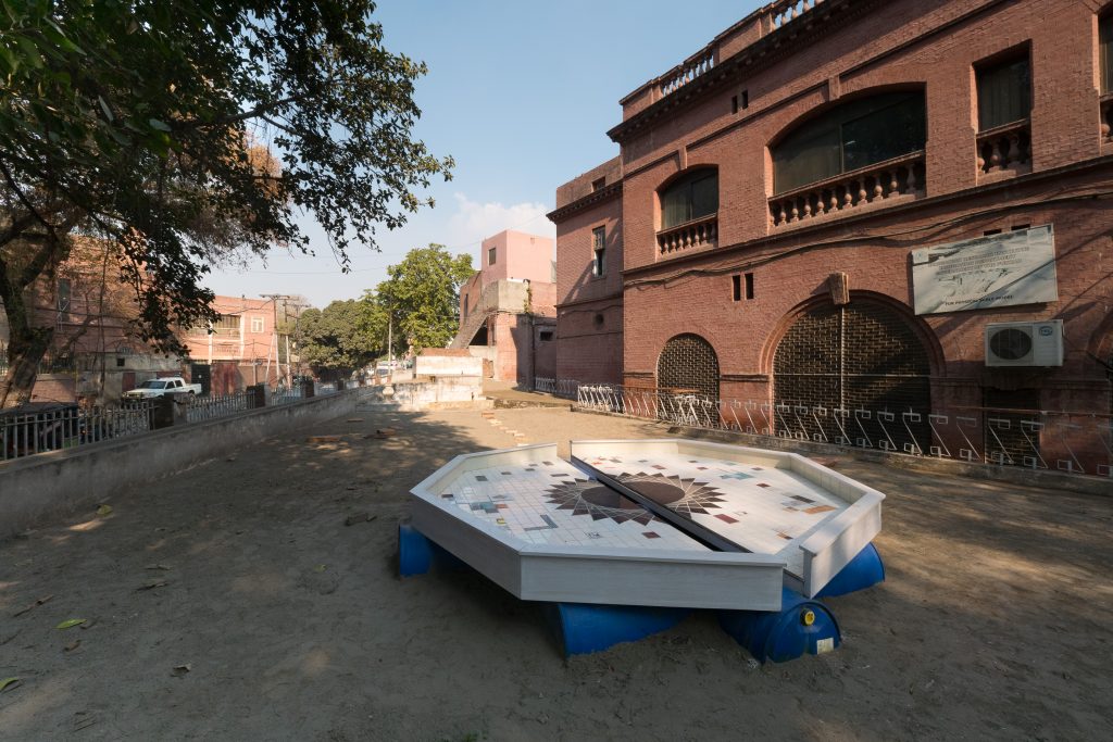 bahar bebahani, iranian artists, female artists, climate change art, climate art, art installation, lahore biennale, lahore art, persian art, tilework, Indian history, Ravi River, Lahore irrigation department