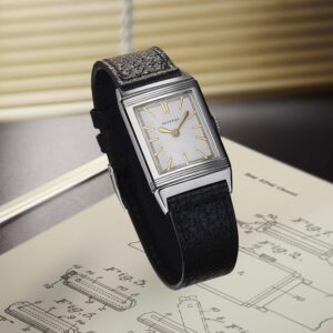 Original Jaeger-LeCoultre Reverso case design with sliding and flipping mechanism